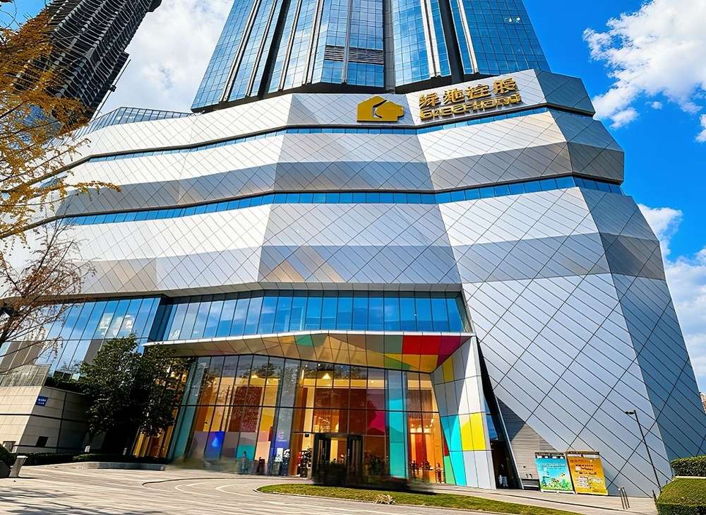 绿地中心锦峰入口图